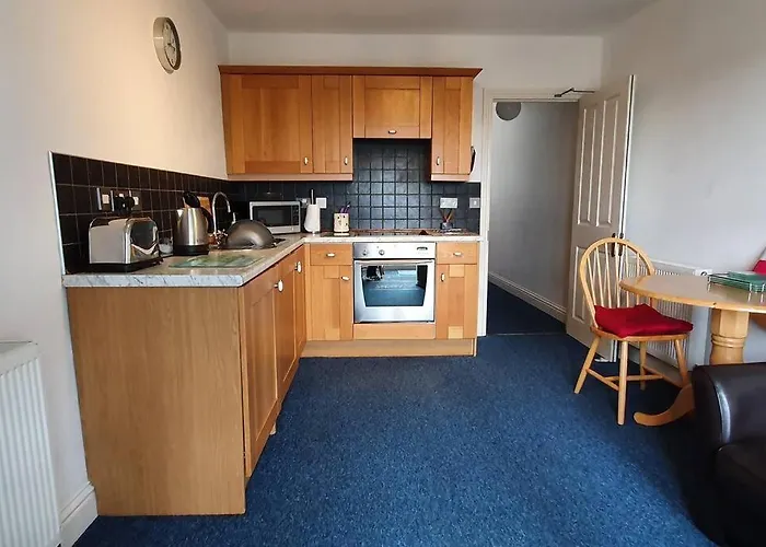 Stylish, Comfortable Apartment With Balcony